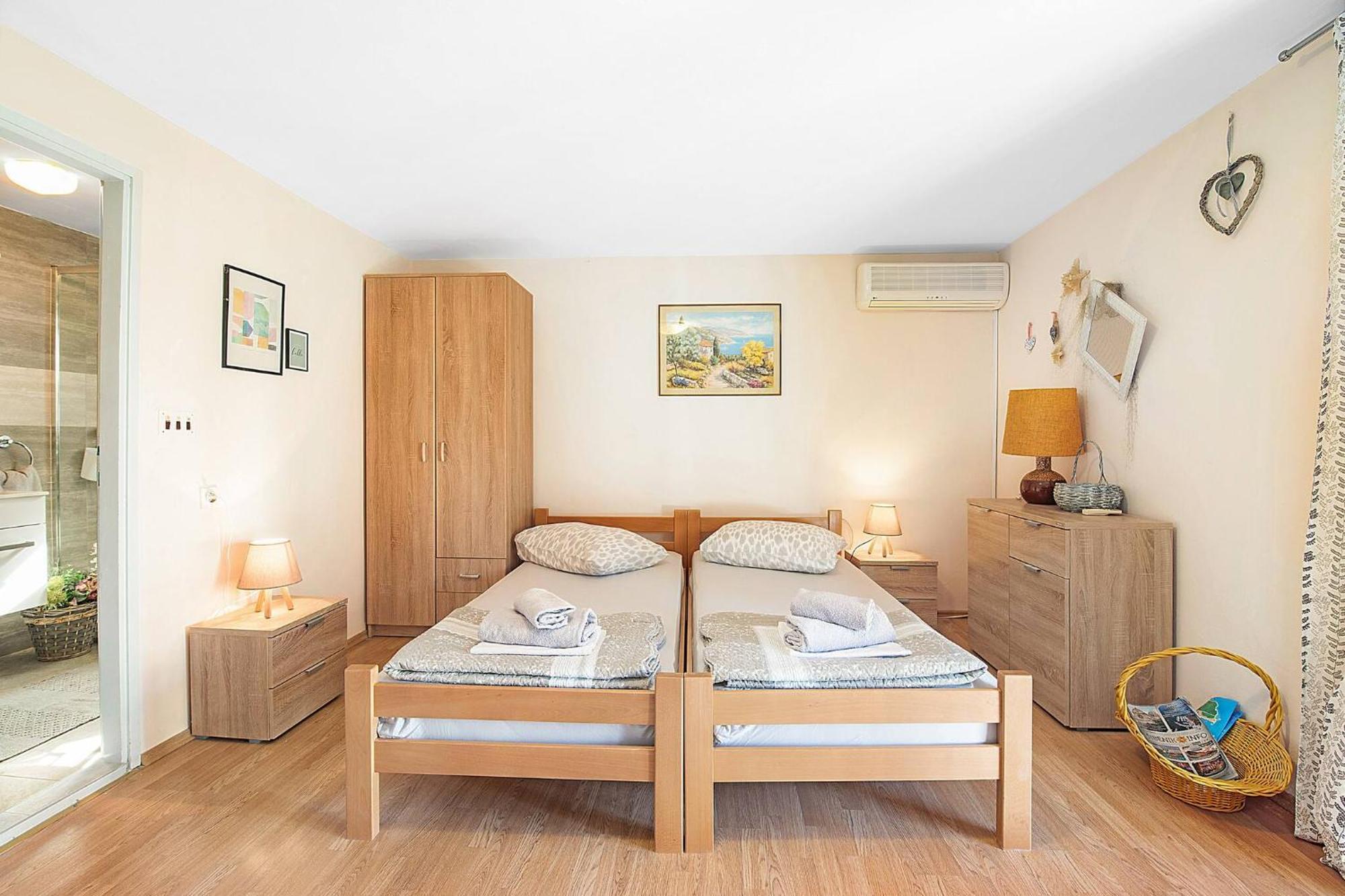 Apartments Nena Brodarica  Ngoại thất bức ảnh