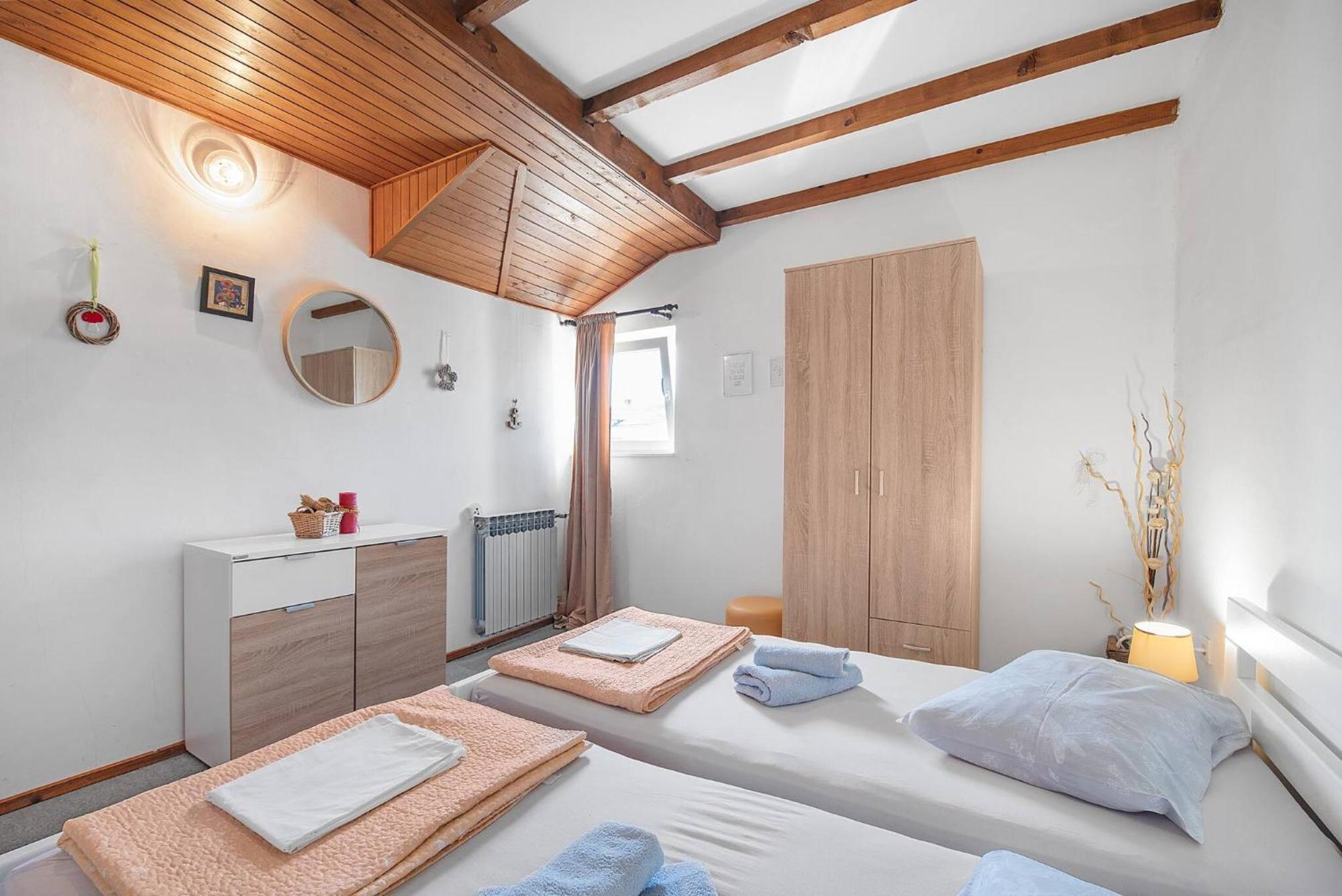 Apartments Nena Brodarica  Ngoại thất bức ảnh
